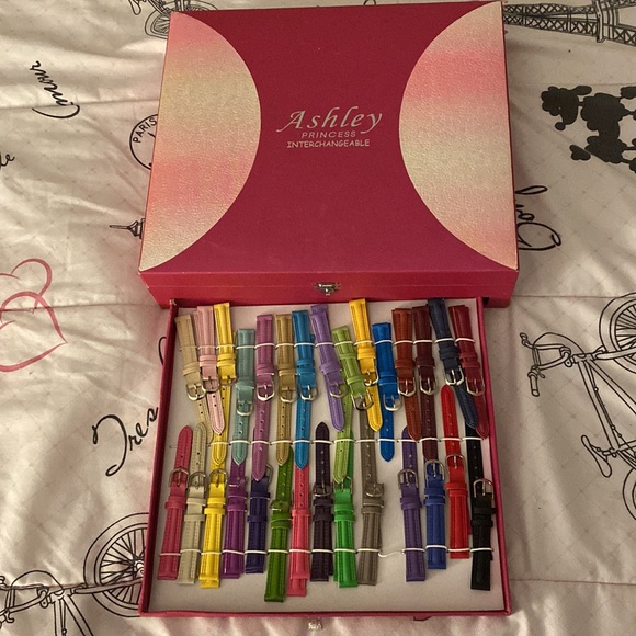 Ashley Princess Interchangeable - Picture 3 of 3